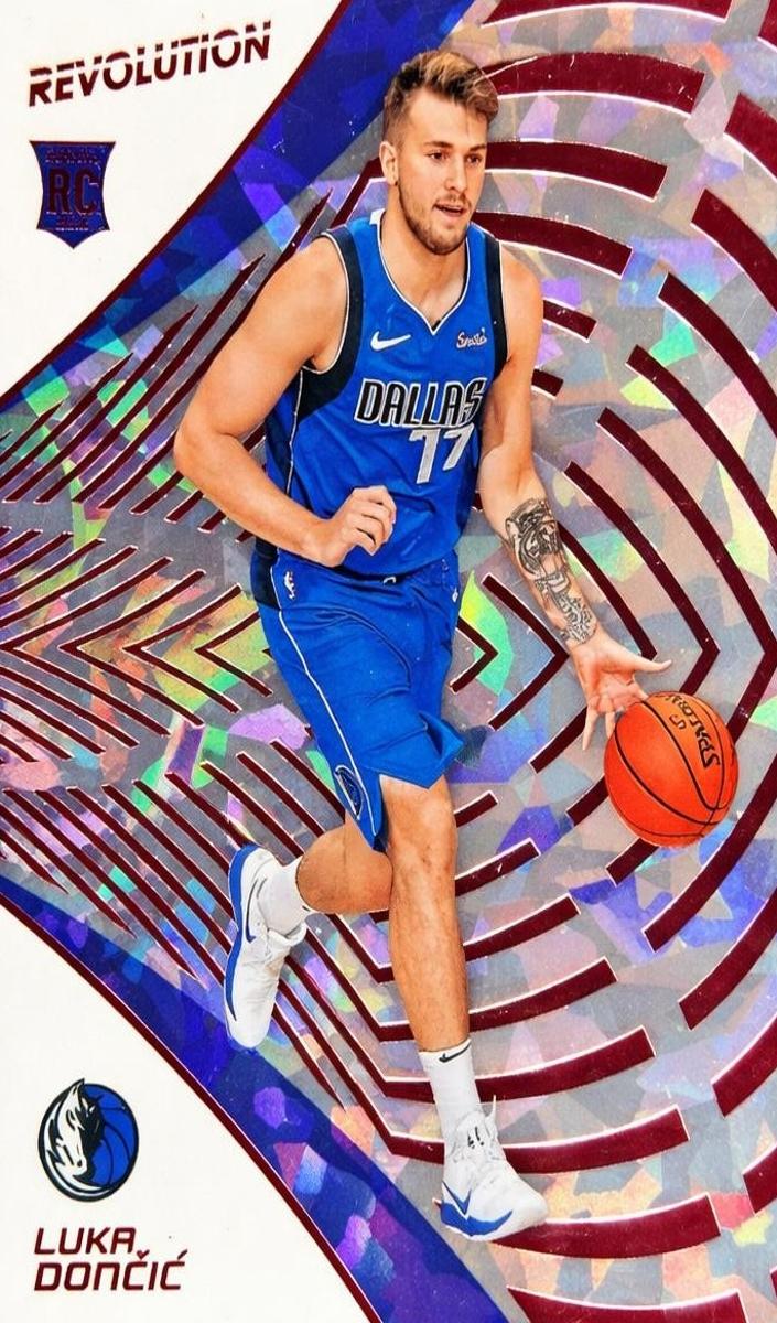 2018 Panini Revolution Basketball Chinese New Year Luka Doncic #128 PSA 9