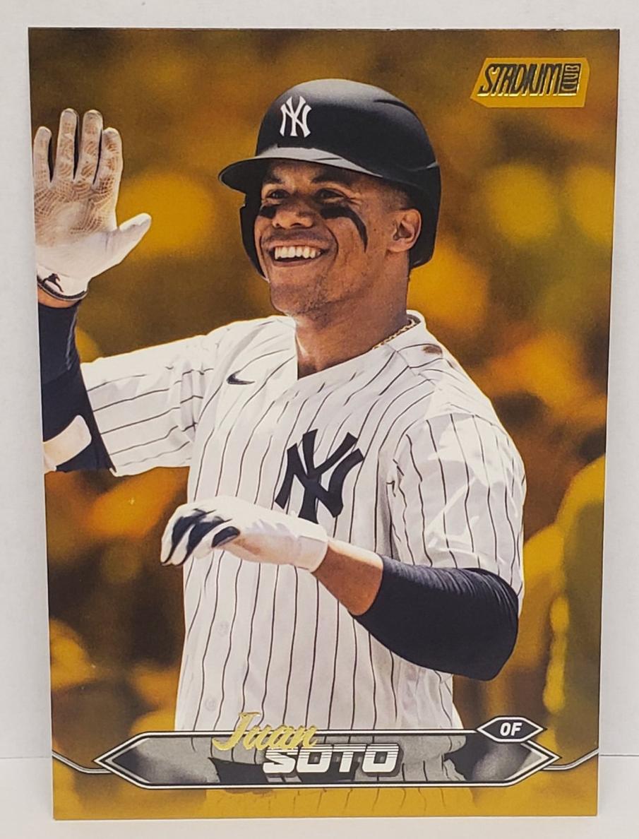 2024 Topps Stadium Club Baseball Gold Foil Juan Soto #300