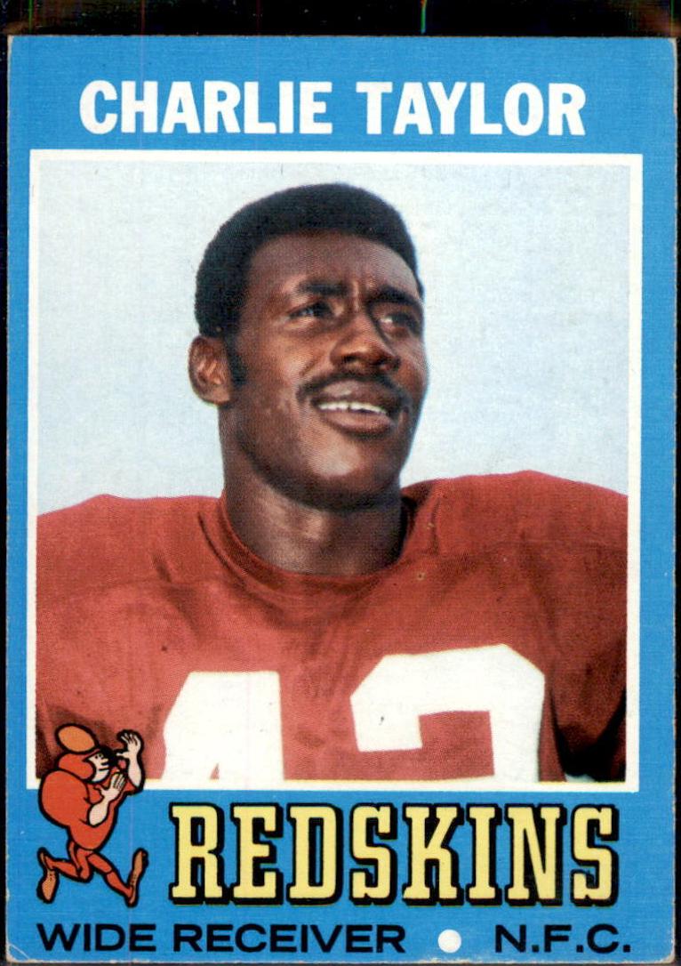 1971 Topps Football Charley Taylor #26 PSA 8