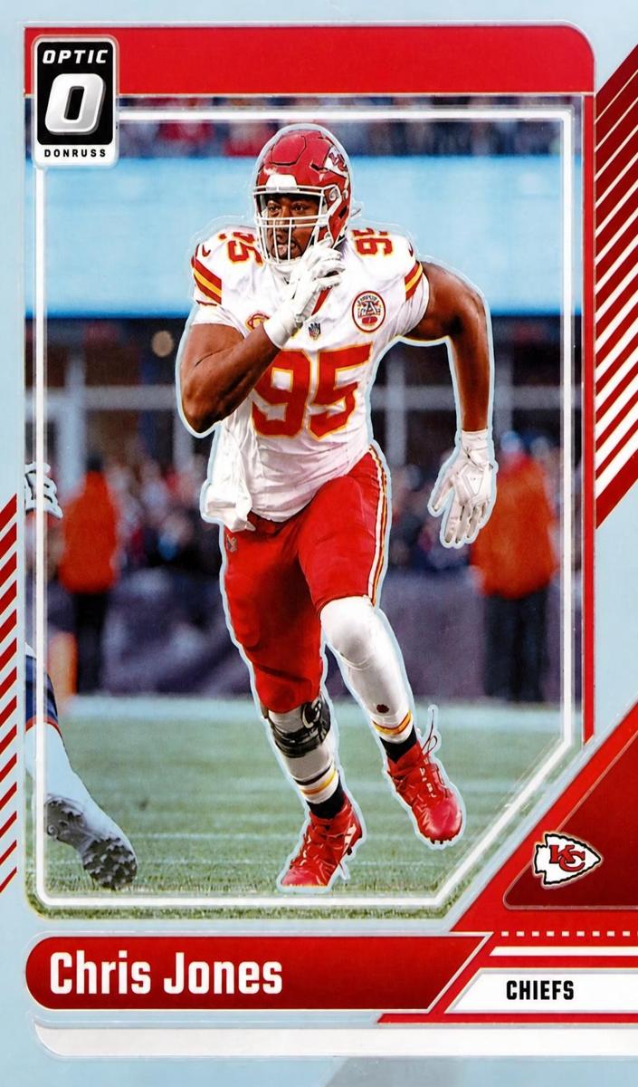 2024 Donruss Optic Football Holo Chris Jones #99 PSA 8