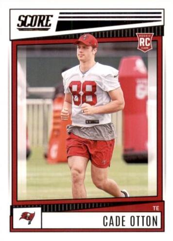 2022 Panini Score Football Cade Otton #371