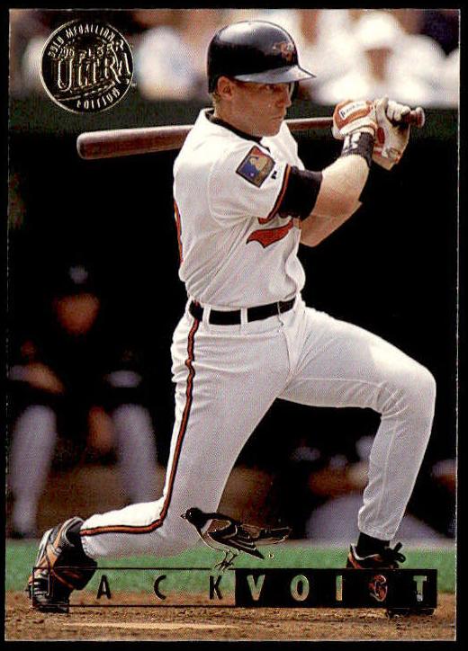1995 Fleer Ultra Baseball Gold Medallion Jack Voigt #8