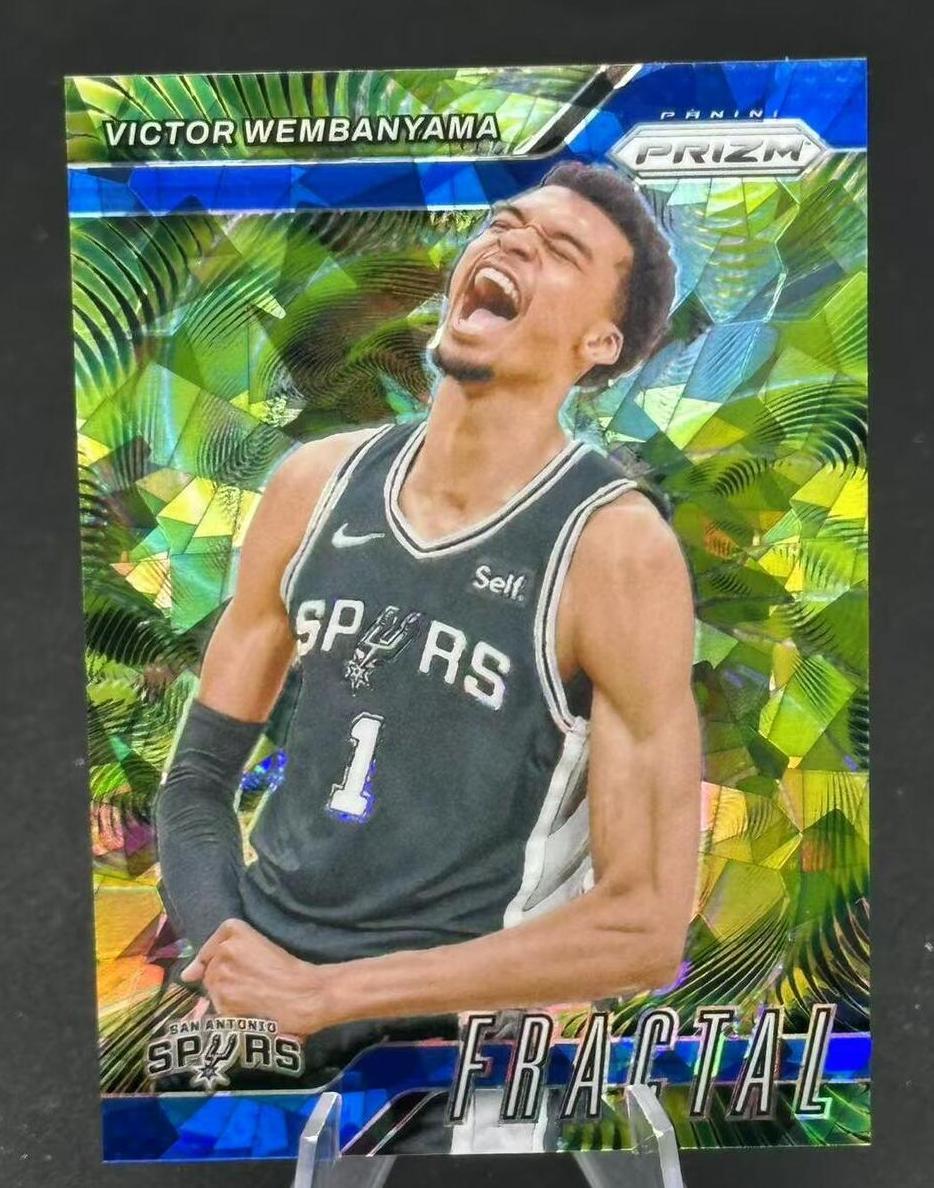 2024 Panini Prizm Basketball Blue Ice Victor Wembanyama #10