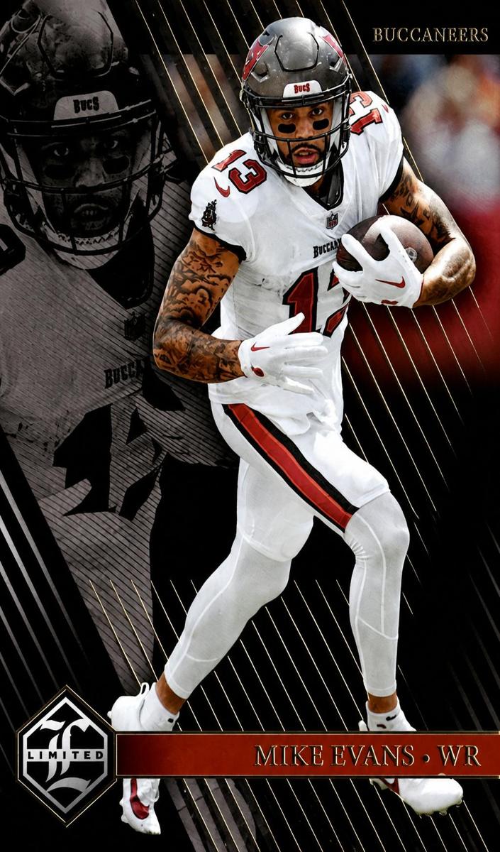 2023 Panini Limited Football Mike Evans #95