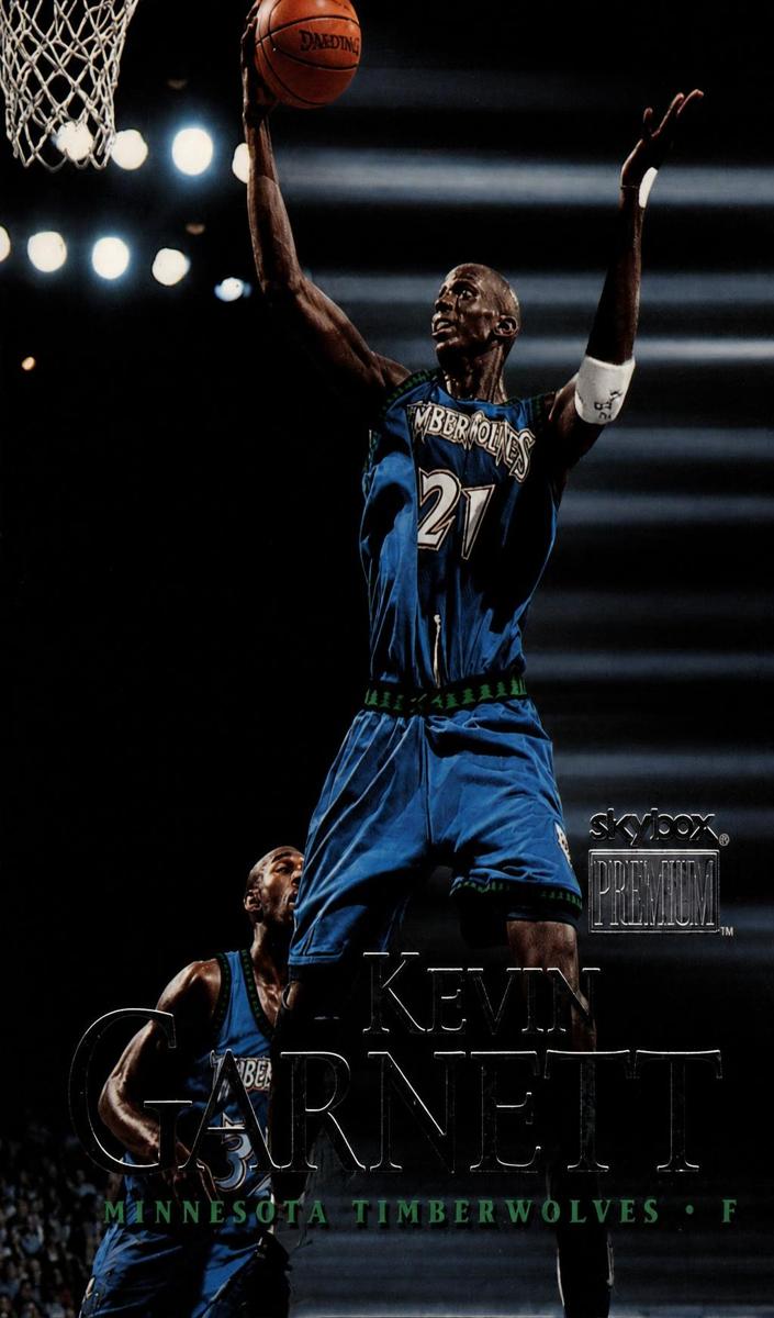 1999 Skybox Premium Basketball Kevin Garnett #85