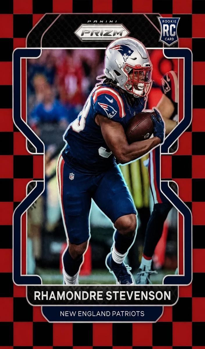 2021 Panini Prizm Football Black and Red Checker Rhamondre Stevenson #367