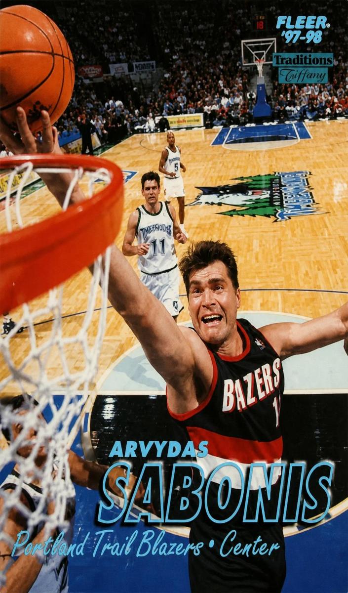 1997 Fleer Basketball Tiffany Arvydas Sabonis #29 PSA 6.5
