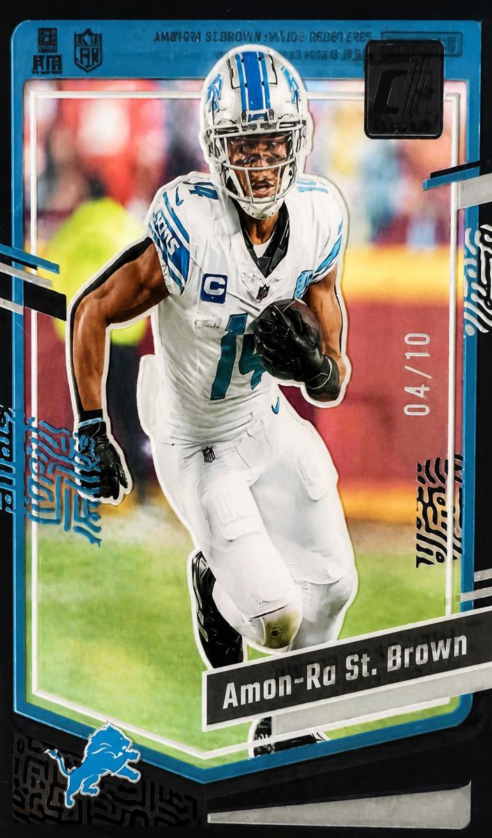 2023 Panini Clearly Donruss Football Black Amon-Ra St. Brown #17 PSA 8.5
