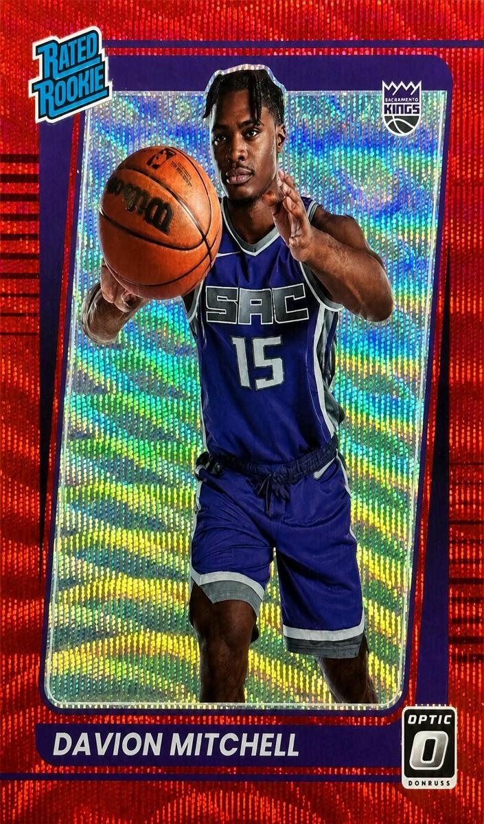 2021 Donruss Optic Basketball Red Wave Davion Mitchell #155 PSA 8