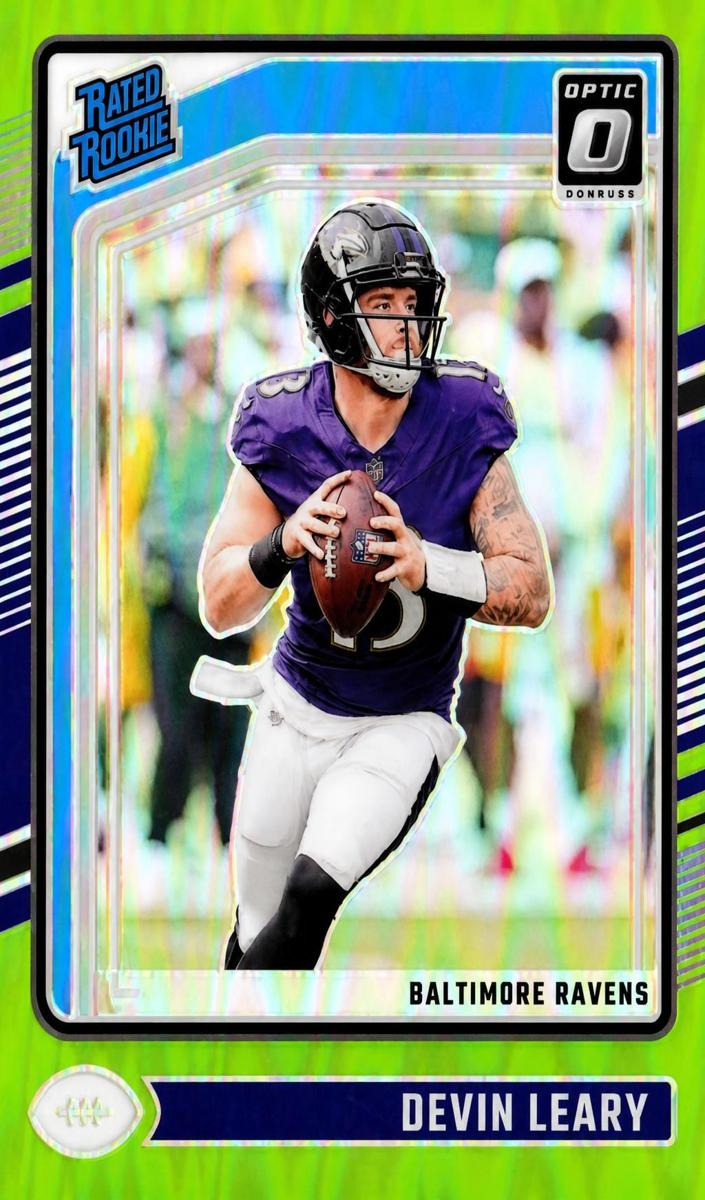 2024 Donruss Optic Football Lime Green Devin Leary #227