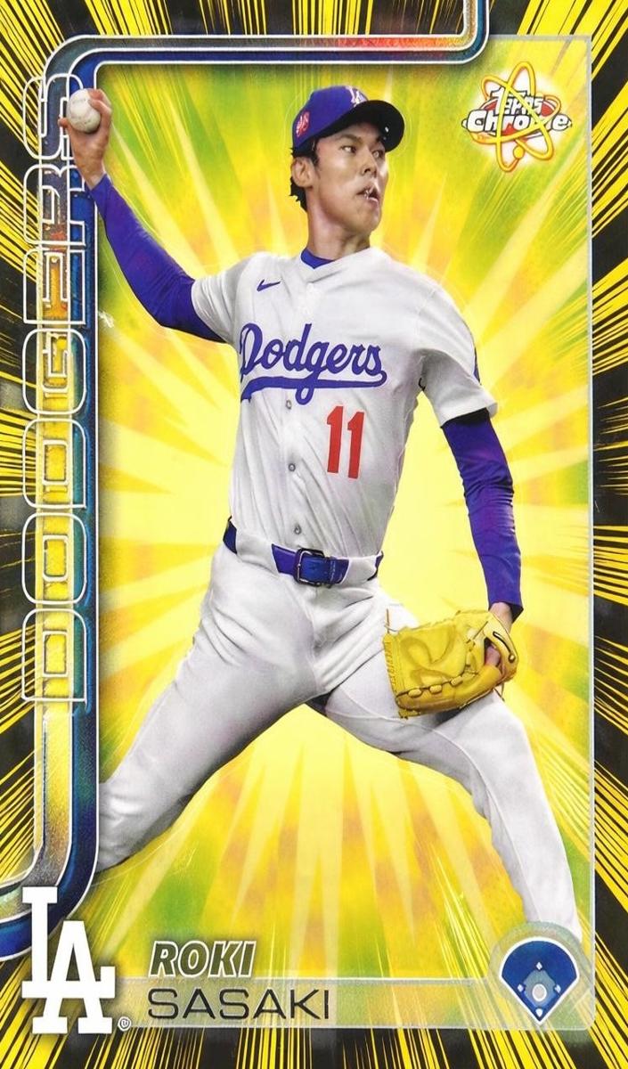 2025 Topps Chrome Baseball Roki Sasaki #RR-20 PSA 10