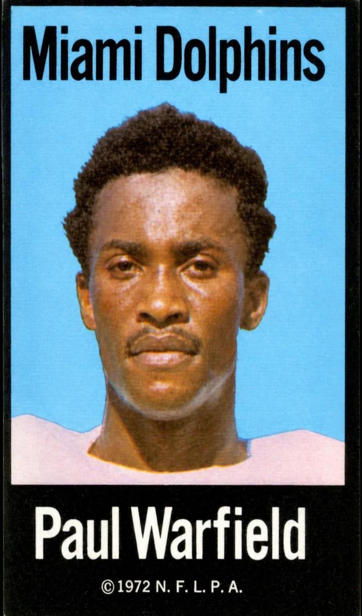1972 NFLPA Iron Ons Football Paul Warfield #NNO PSA 8.5