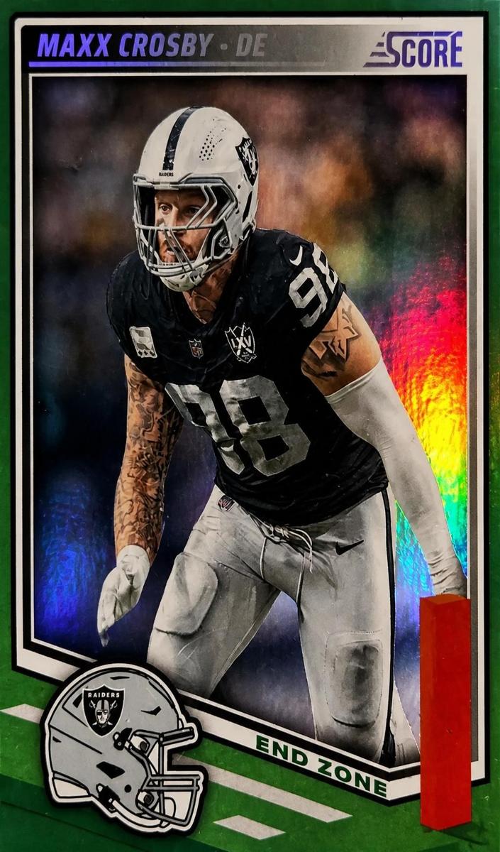 2025 Panini Score Football End Zone Maxx Crosby #206