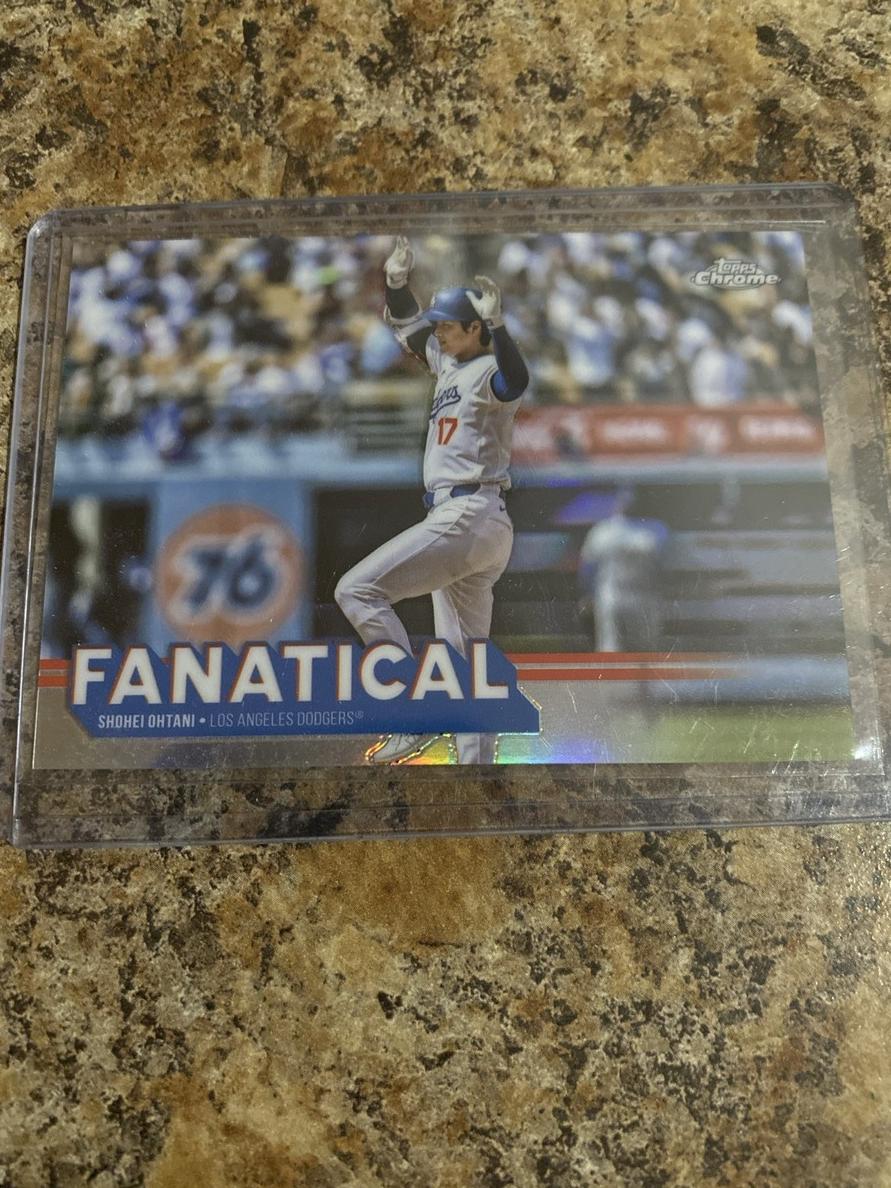 2025 Topps Chrome Baseball Shohei Ohtani #FAN-13
