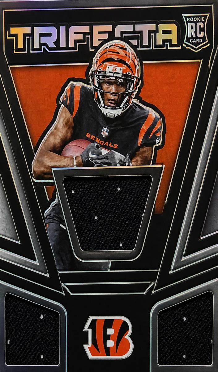 2023 Panini Obsidian Football Tee Higgins #TRI-THI