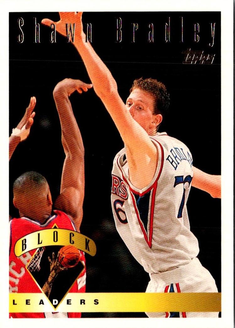 1995 Topps Basketball Shawn Bradley #28 PSA 9