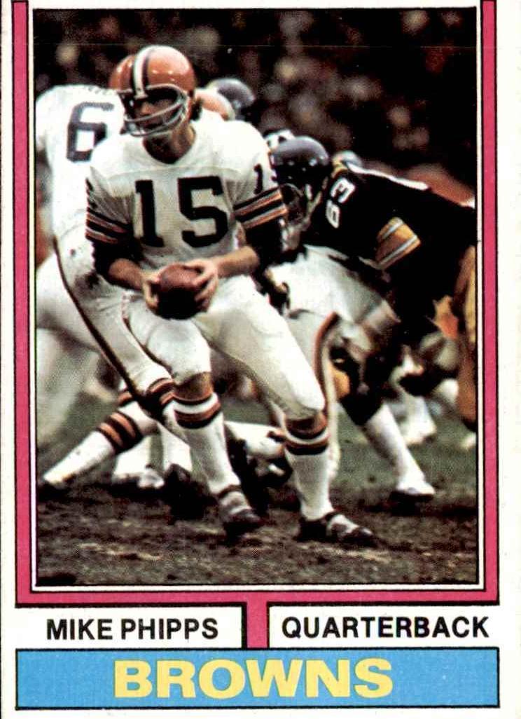 1974 Topps Football Mike Phipps #87 PSA 8