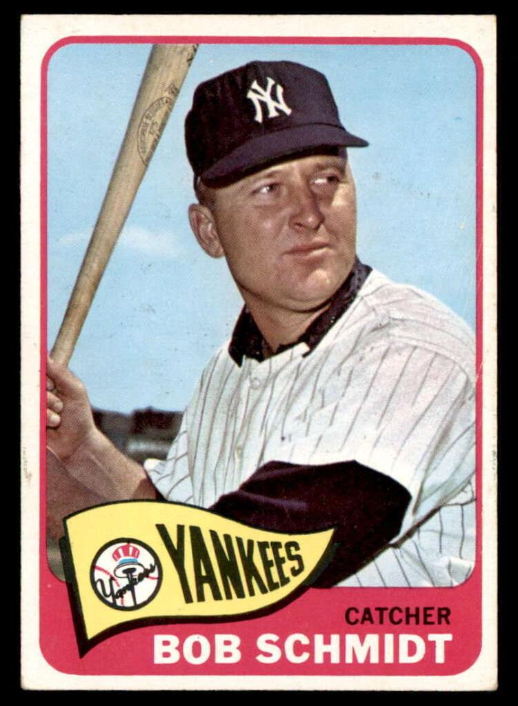 1965 Topps Baseball Bob Schmidt #582 PSA 8