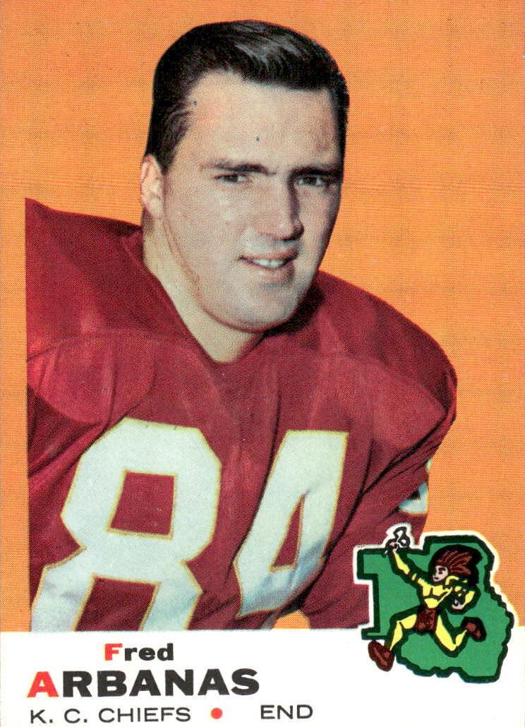 1969 Topps Football Fred Arbanas #89 PSA 8