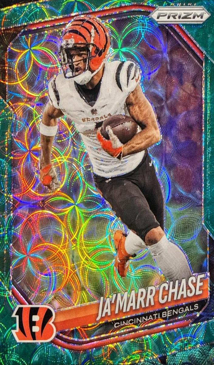 2025 Panini Prizm Football Green Scope Ja'Marr Chase #208