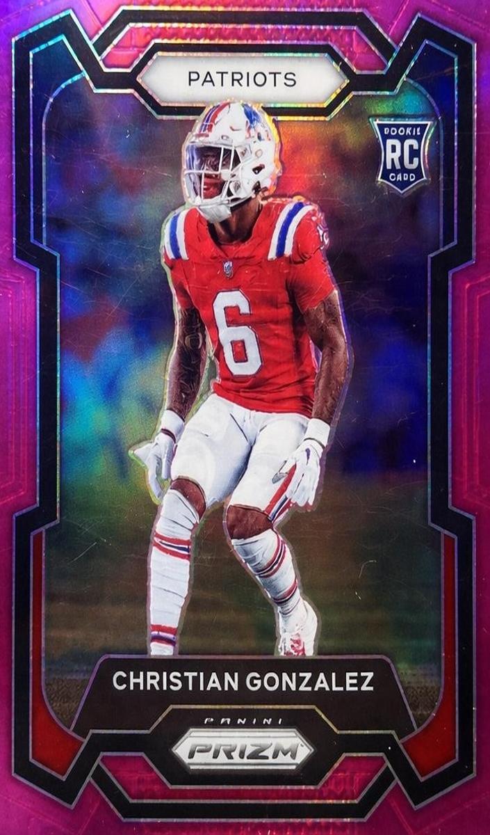 2023 Panini Prizm Football Pink Christian Gonzalez #369
