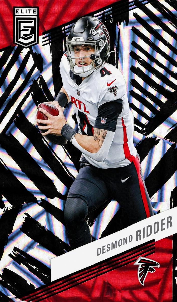 2023 Donruss Elite Football Razzle Dazzle Desmond Ridder #32