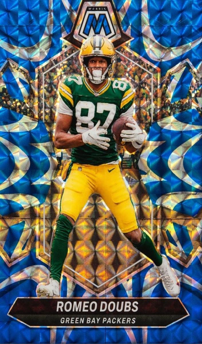 2024 Panini Mosaic Football Reactive Blue Romeo Doubs #82
