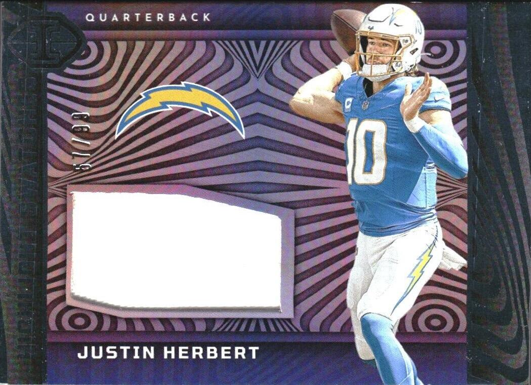 2023 Panini Illusions Football Blue Justin Herbert #HS-JHE PSA 7.5