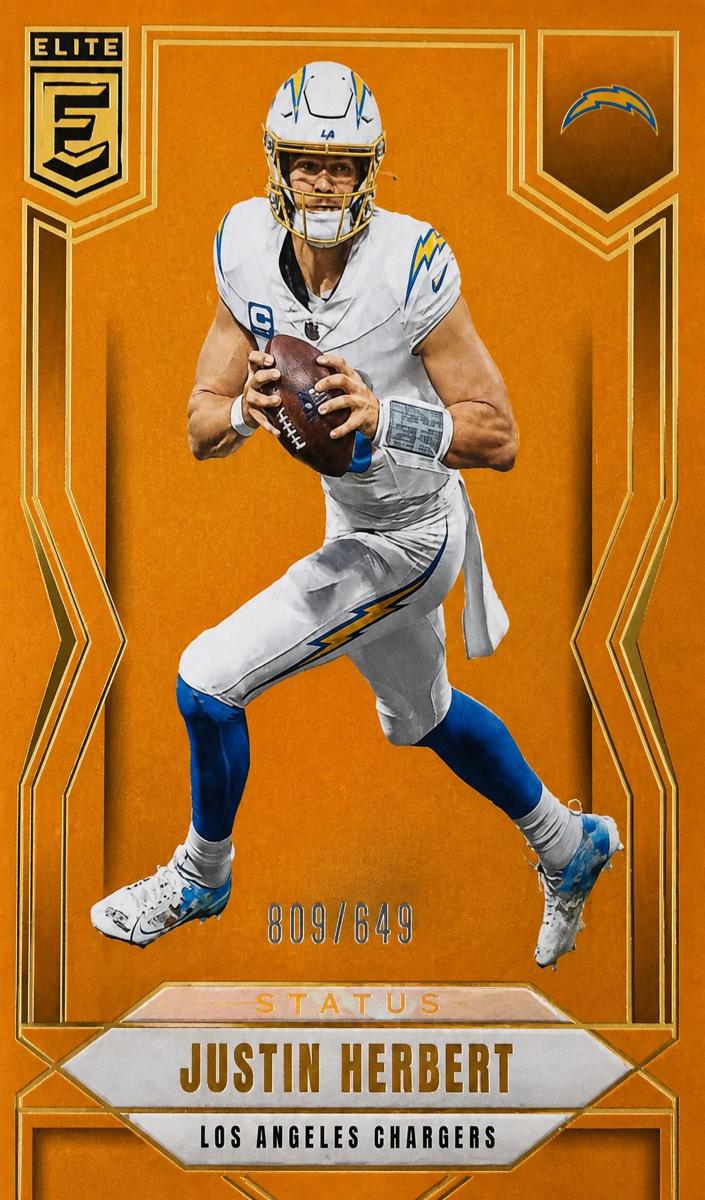 2025 Donruss Elite Football Status Metallic Orange Justin Herbert #90