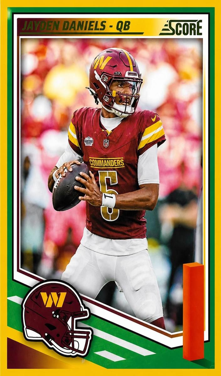2025 Panini Score Football Gold Jayden Daniels #195