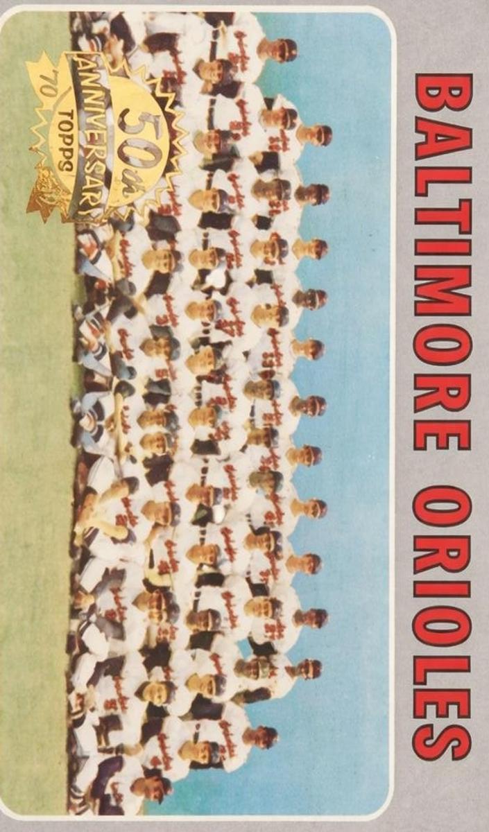 1970 Topps Baseball Orioles Team #387 PSA 8