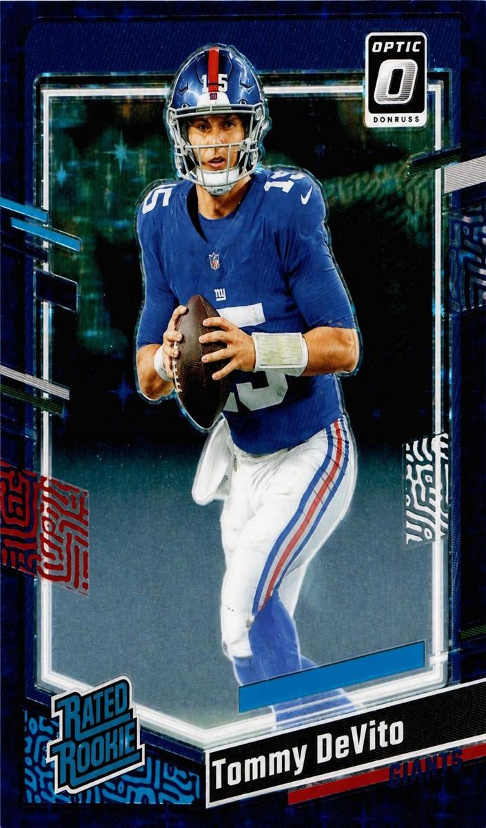 2023 Donruss Optic Football Purple Stars Tommy DeVito #280 PSA 10