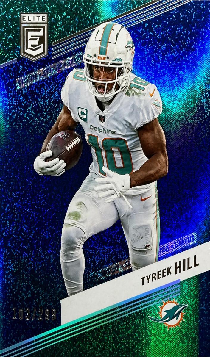 2023 Donruss Elite Football Status Sparkle Tyreek Hill #99 PSA 8.5