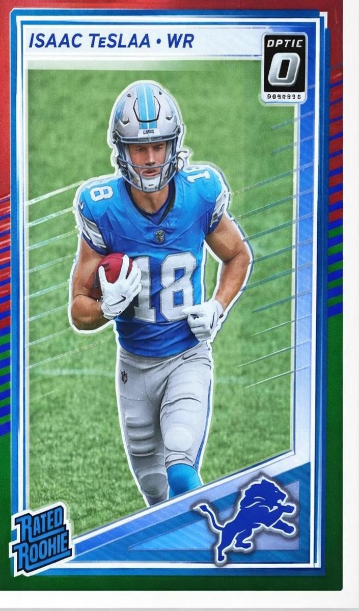 2025 Panini Donruss Football Red and Green Isaac TeSlaa #338