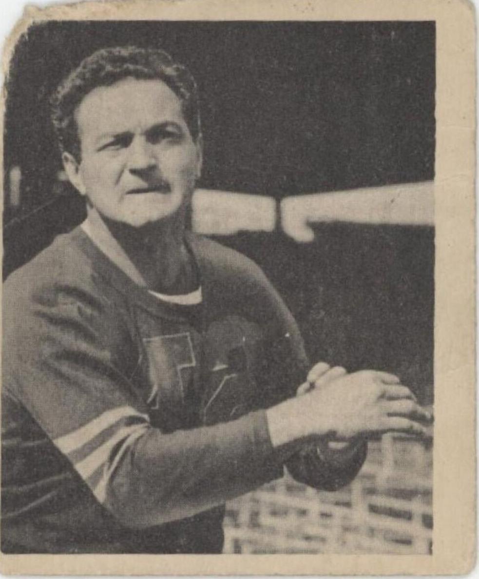 1948 Bowman Football Sid Luckman #107
