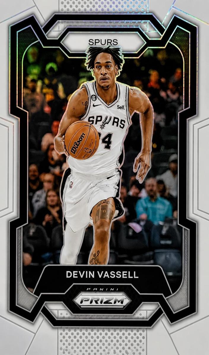 2023 Panini Prizm Basketball White Devin Vassell #95