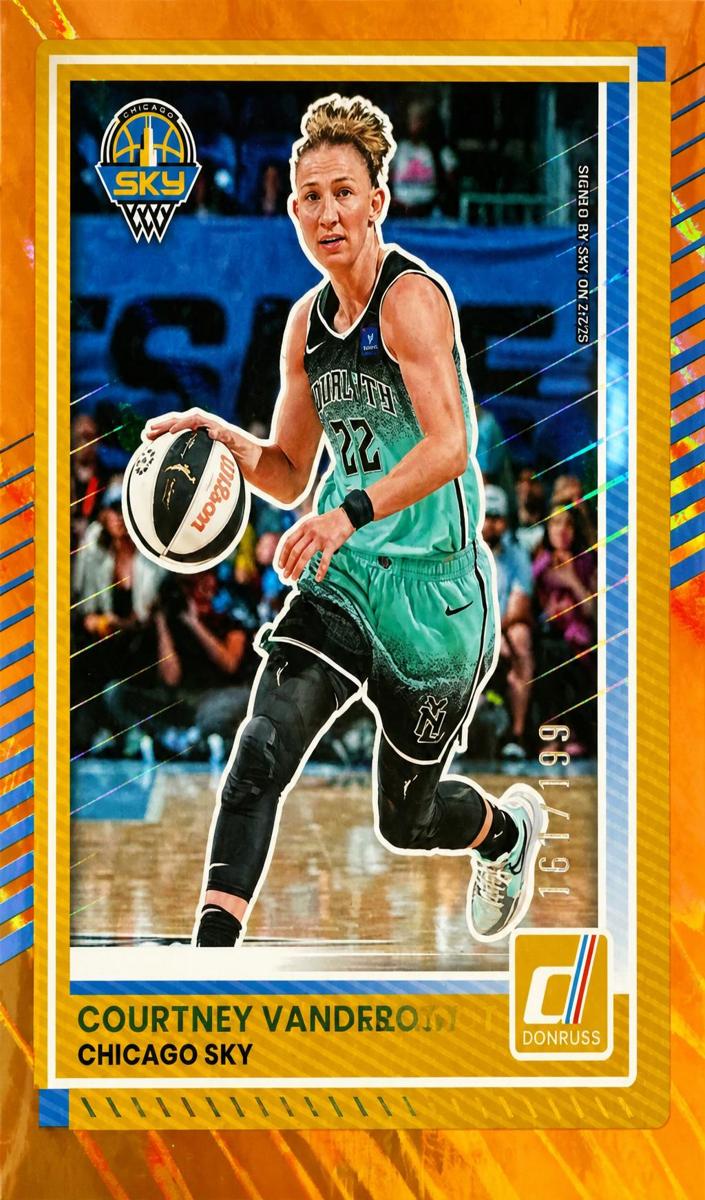 2025 Panini Donruss WNBA Basketball Orange Laser Courtney Vandersloot #34