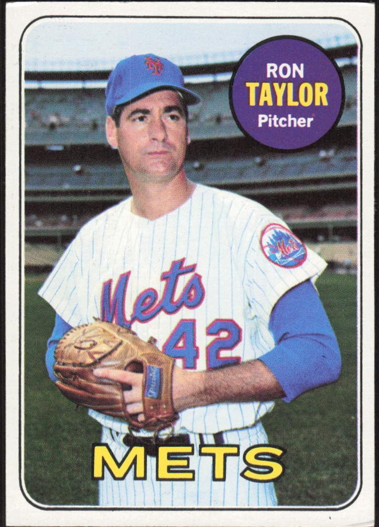 1969 Topps Baseball Ron Taylor #72 PSA 4