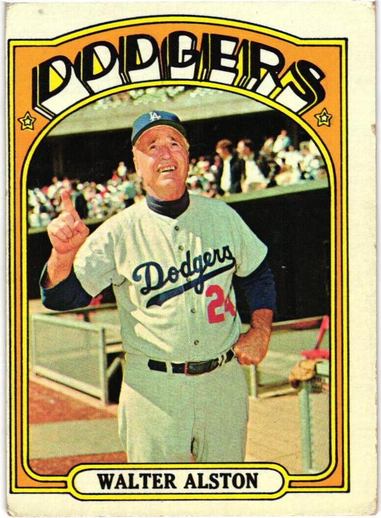 1972 Topps Baseball Walter Alston #749 PSA 8