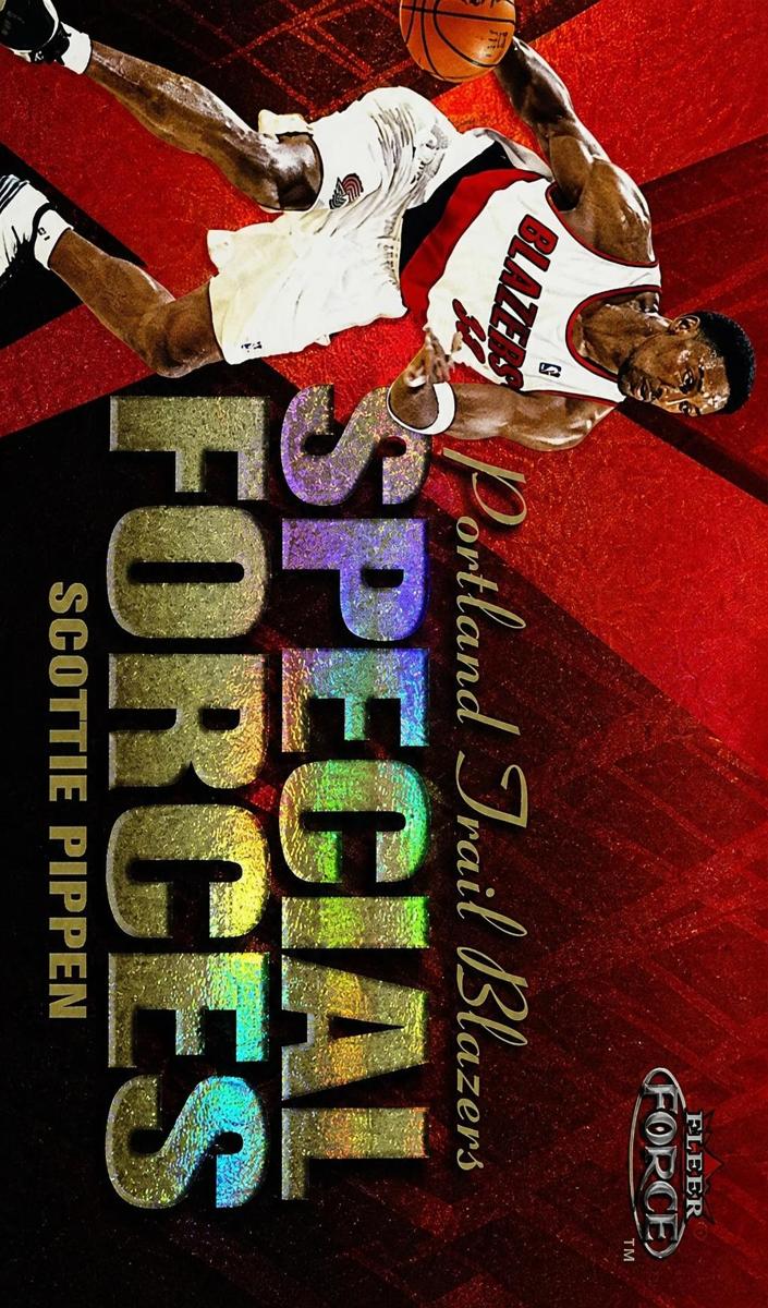 1999 Fleer Force Basketball Forcefield Scottie Pippen #5SF