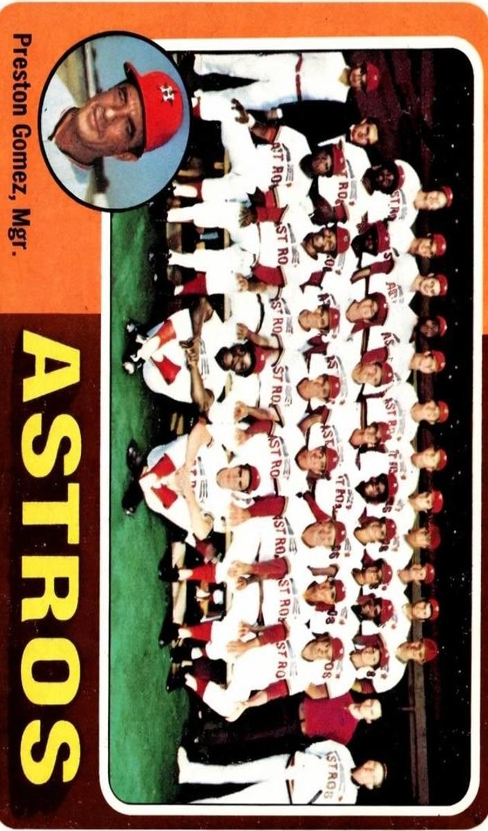 1975 Topps Baseball Houston Astros Team #487 PSA 6