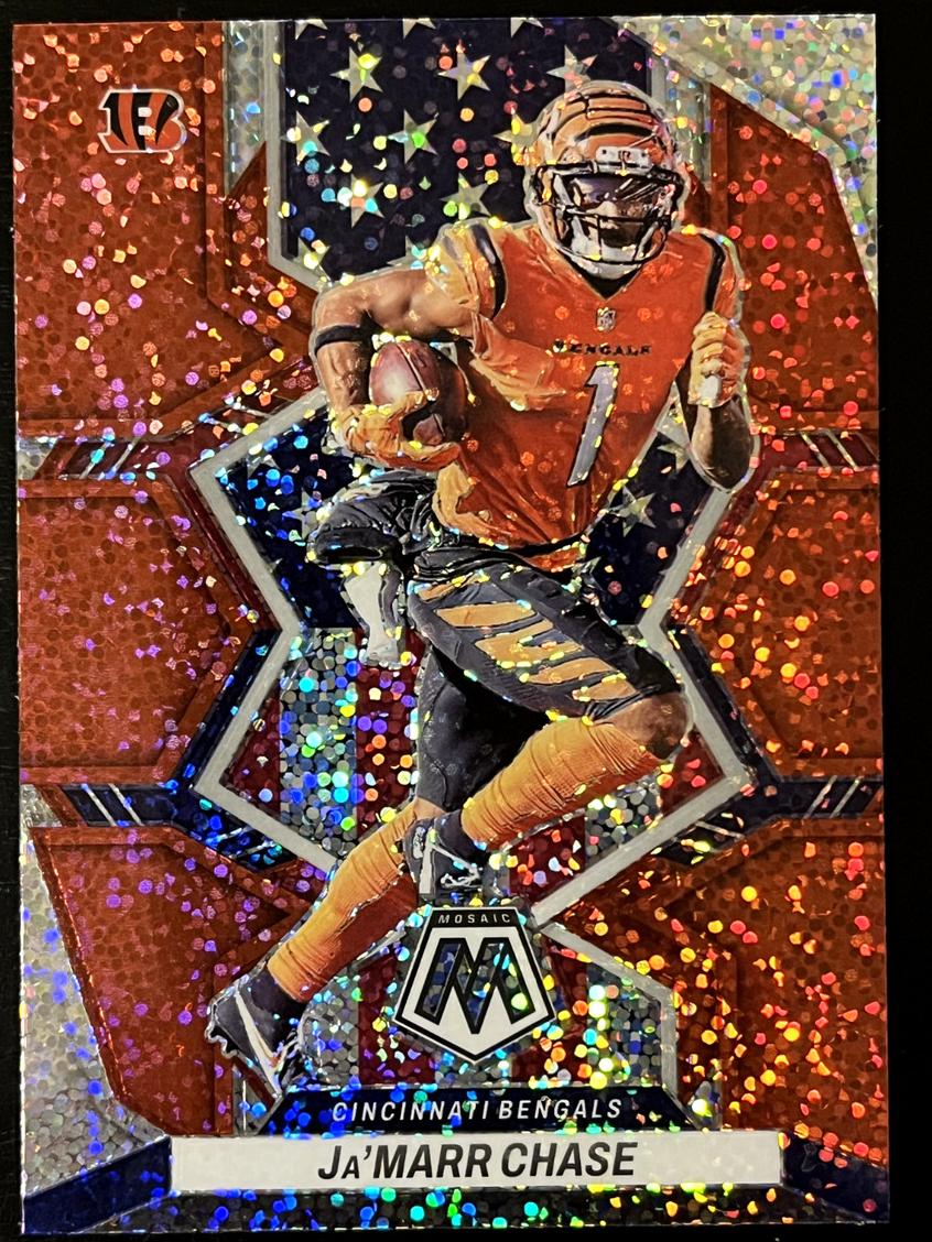 2022 Panini Mosaic Football Red Sparkle Ja'Marr Chase #263 PSA 8.5