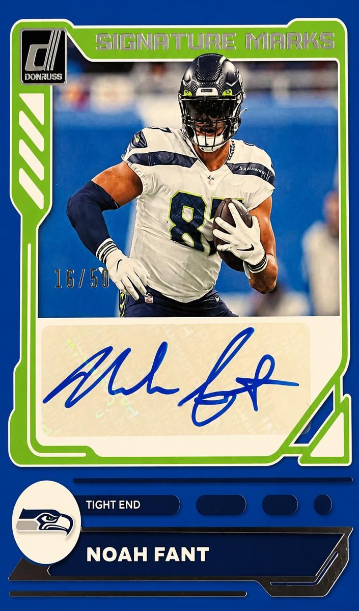 2023 Panini Donruss Football Blue Noah Fant #SM-NF