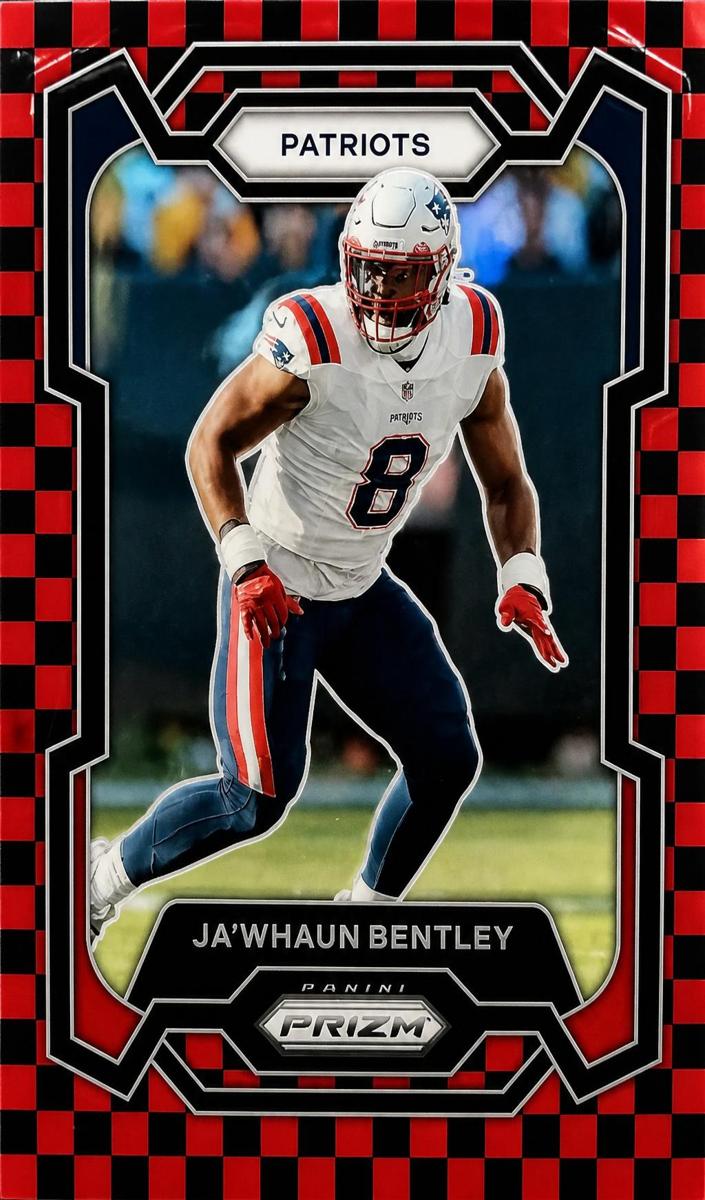 2023 Panini Prizm Football Black and Red Checker Ja'whaun Bentley #202