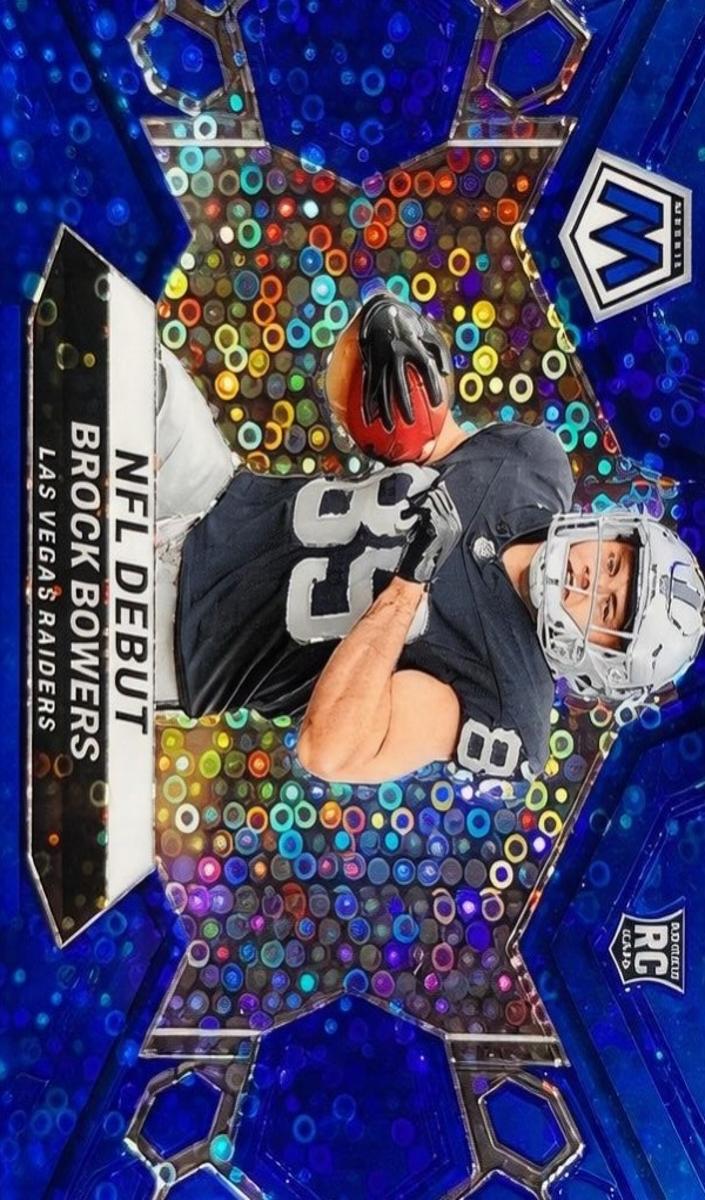 2024 Panini Mosaic Football No Huddle Blue Brock Bowers #286 PSA 8.5