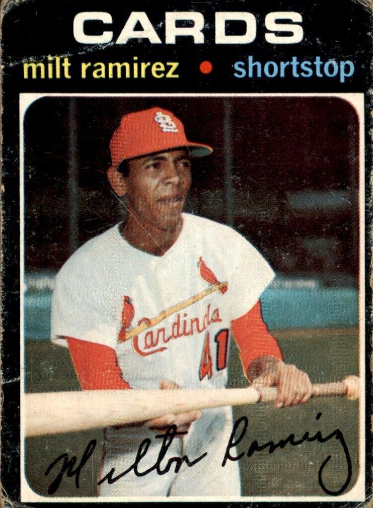 1971 Topps Baseball Milt Ramirez #702 PSA 7