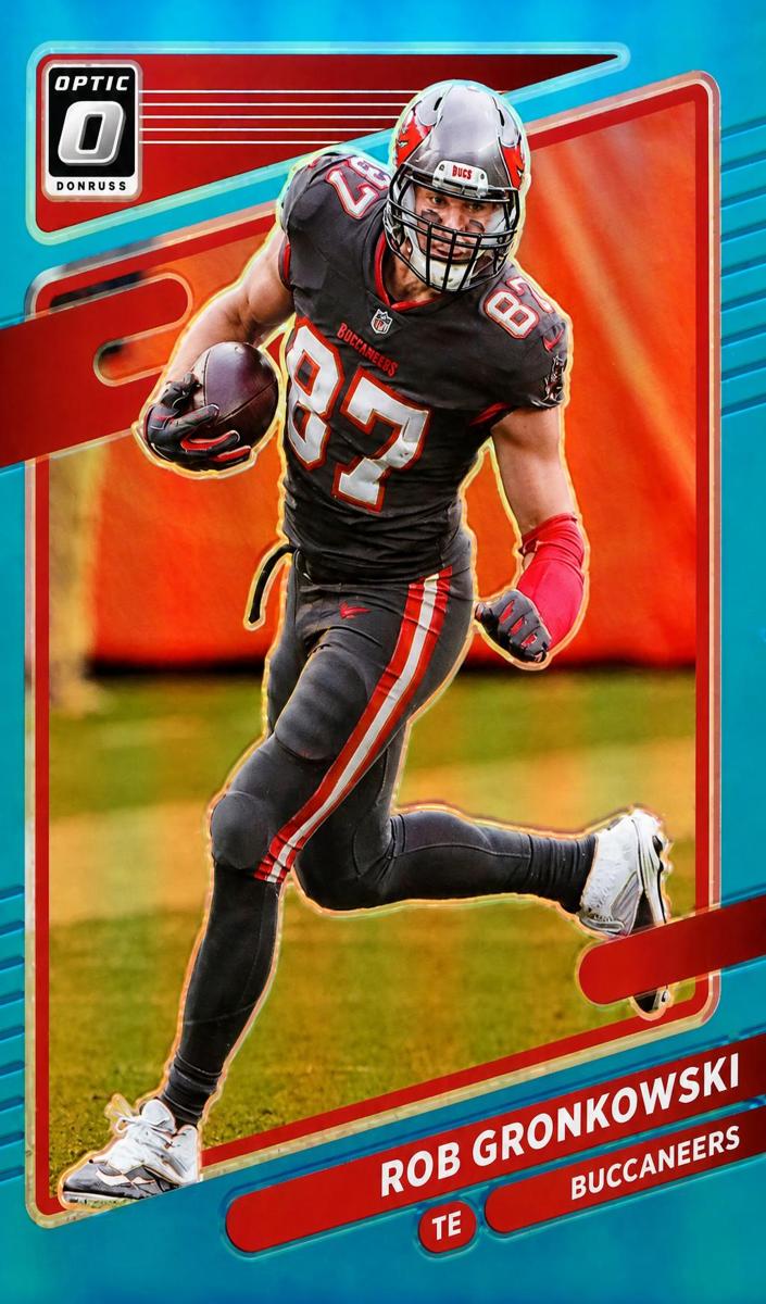 2021 Donruss Optic Football Aqua Rob Gronkowski #171 SGC 10