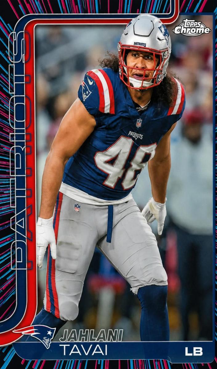 2025 Topps Chrome Football Neon Pulse Refractor Jahlani Tavai #213