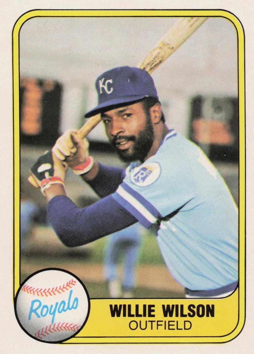 1981 Fleer Baseball Willie Wilson #29 PSA 9