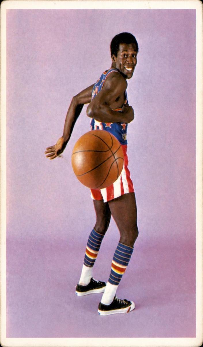 1971 Fleer Harlem Globetrotters Basketball Bobby Hunter #76